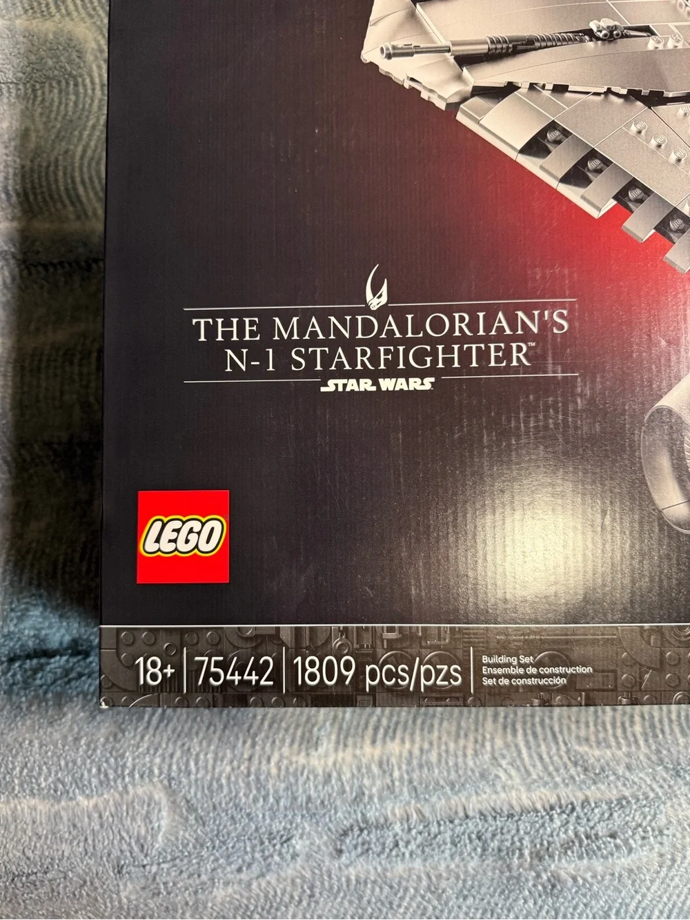 LEGO Gray and Red The Mandalorian's N-1 Starfighter Box